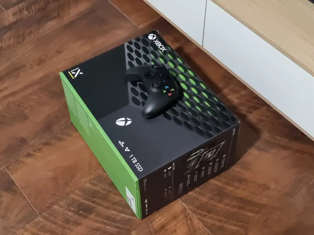 Xbox series X 본체+컨트롤러